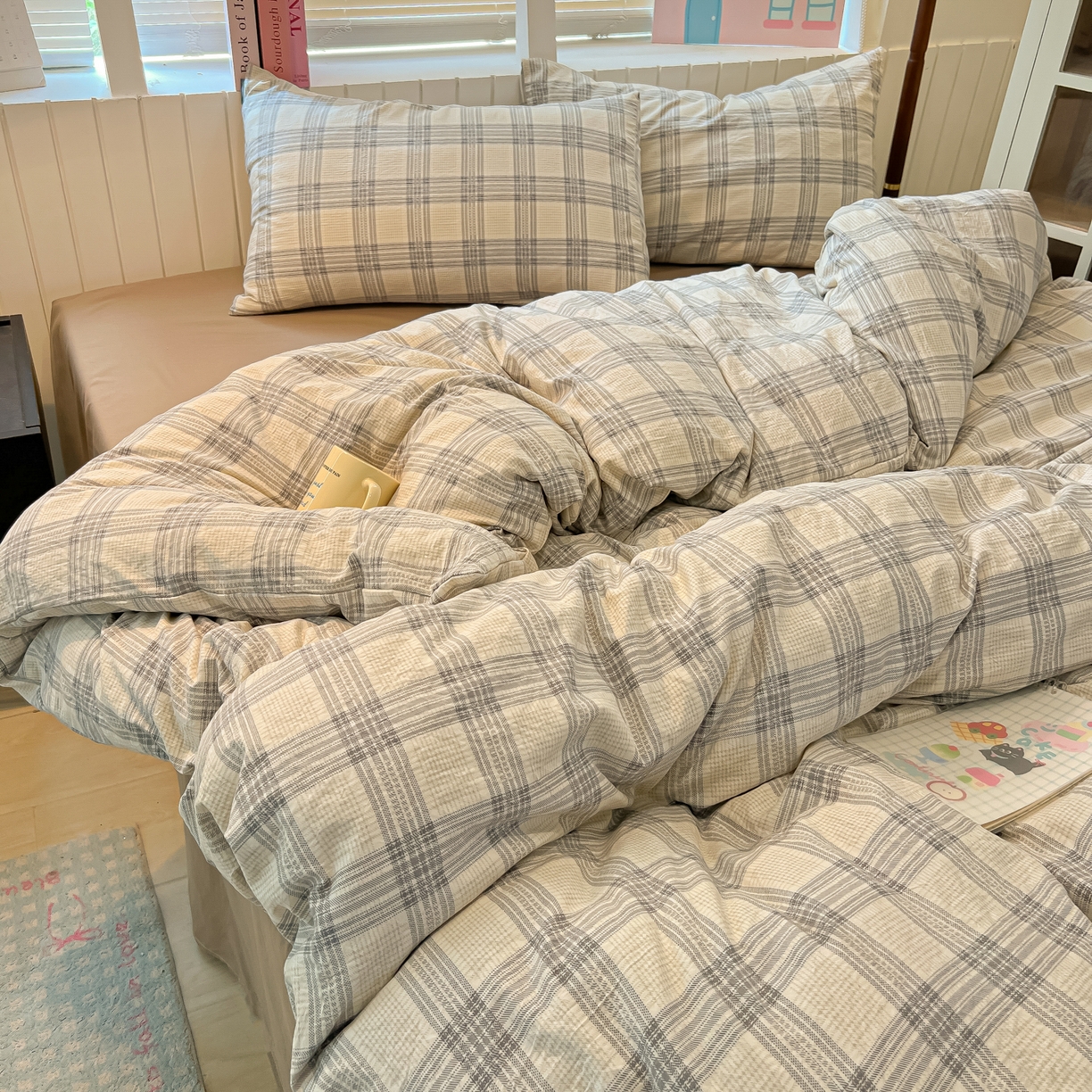 91家纺网 家纺一手货源 找家纺 多乐家纺 2025新款秋冬韩系花卉舒柔棉印花四件套 山野灰