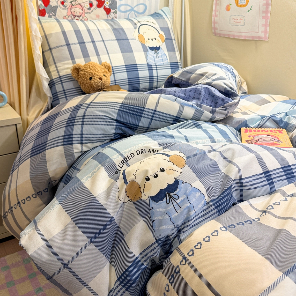 91家纺网 家纺一手货源 找家纺 简宜家居（朝初家纺） 2025新款全棉12868斜纹卡通花卉学生三件套四件套 简约-音乐熊