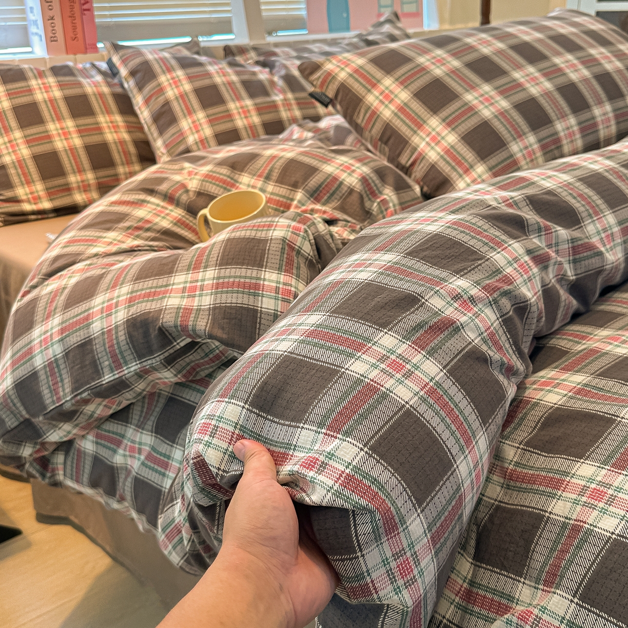 91家纺网 家纺一手货源 找家纺 （总）多乐家纺 2025新款秋冬韩系花卉舒柔棉印花四件套