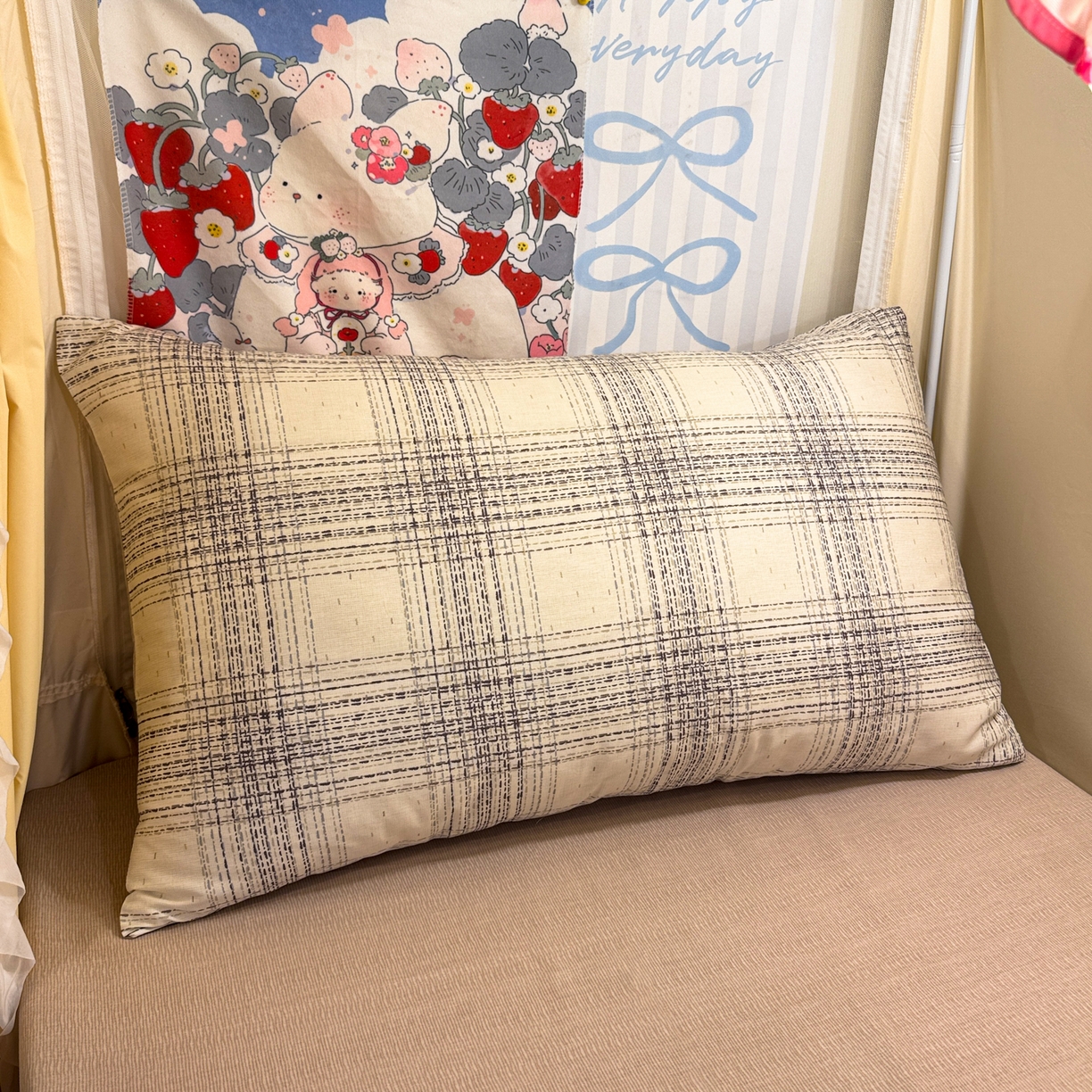 91家纺网 家纺一手货源 找家纺 简宜家居（朝初家纺） 2025新款全棉12868斜纹卡通花卉学生三件套四件套 简约-棕调