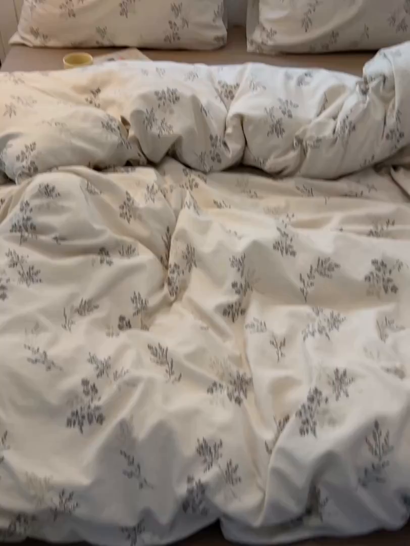 91家纺网 家纺一手货源 找家纺 多乐家纺 2025新款秋冬韩系花卉舒柔棉印花四件套 南城旧事