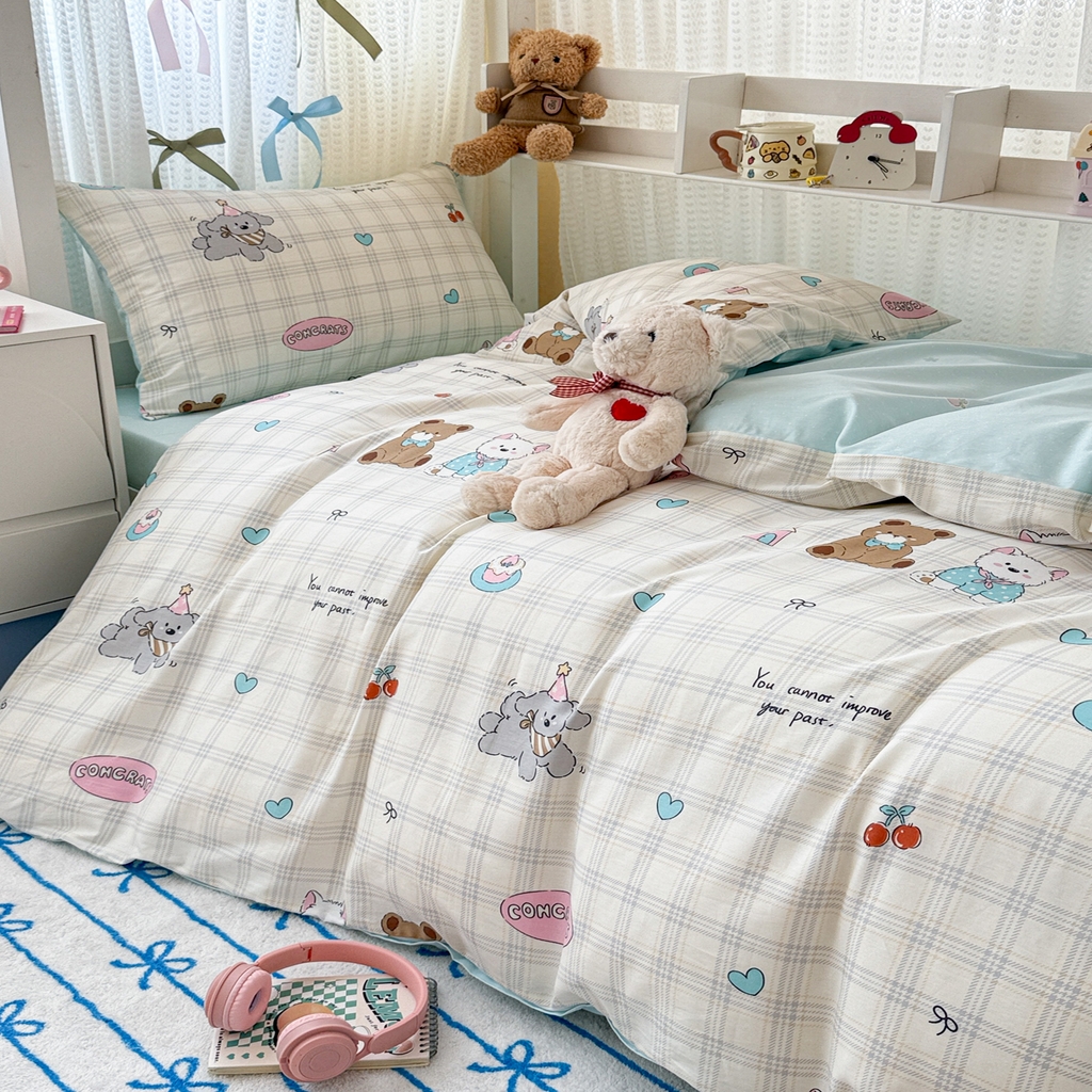 91家纺网 家纺一手货源 找家纺 简宜家居（朝初家纺） 2025新款全棉12868斜纹卡通花卉学生三件套四件套 萌宠格子铺