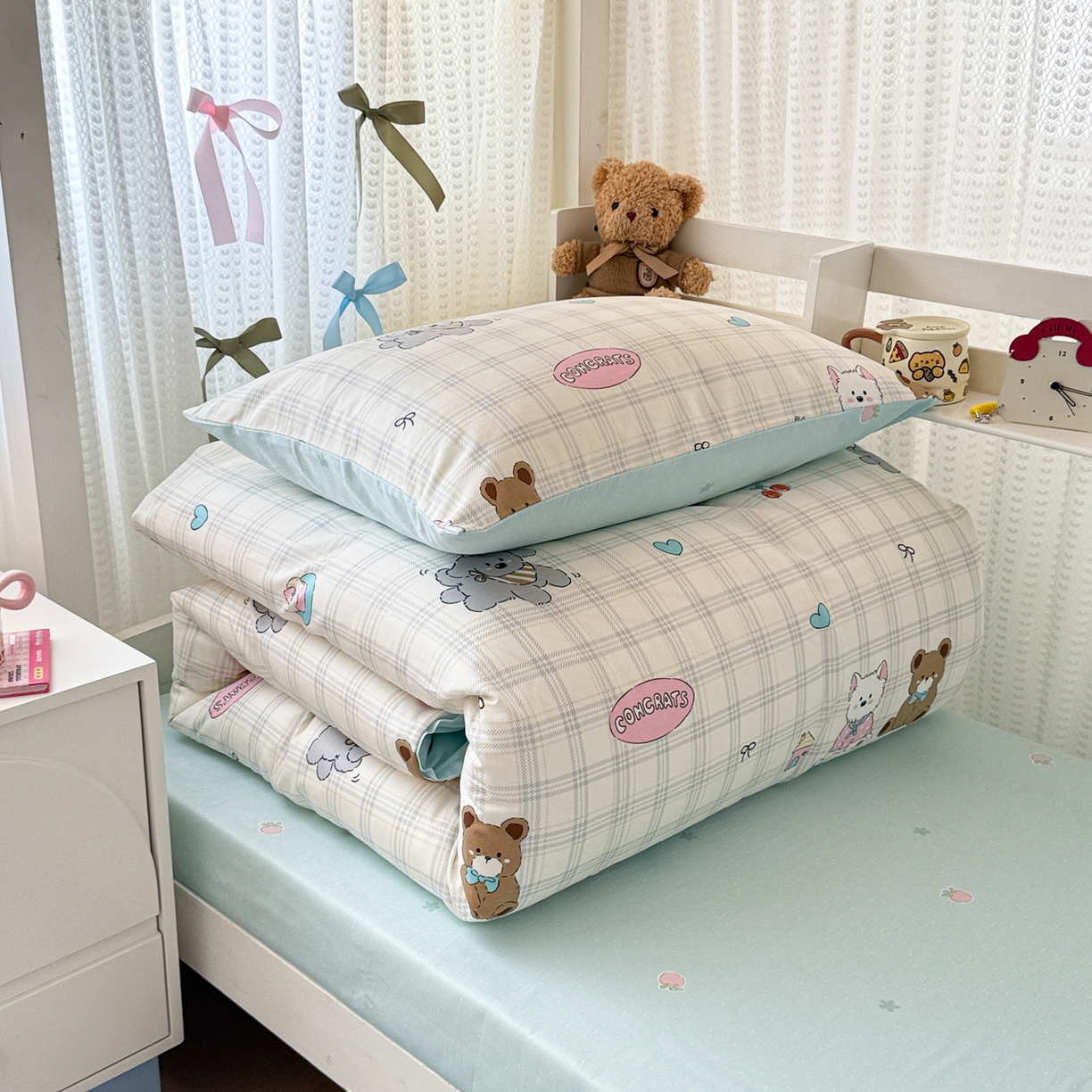 91家纺网 家纺一手货源 找家纺 简宜家居（朝初家纺） 2025新款全棉12868斜纹卡通花卉学生三件套四件套 萌宠格子铺