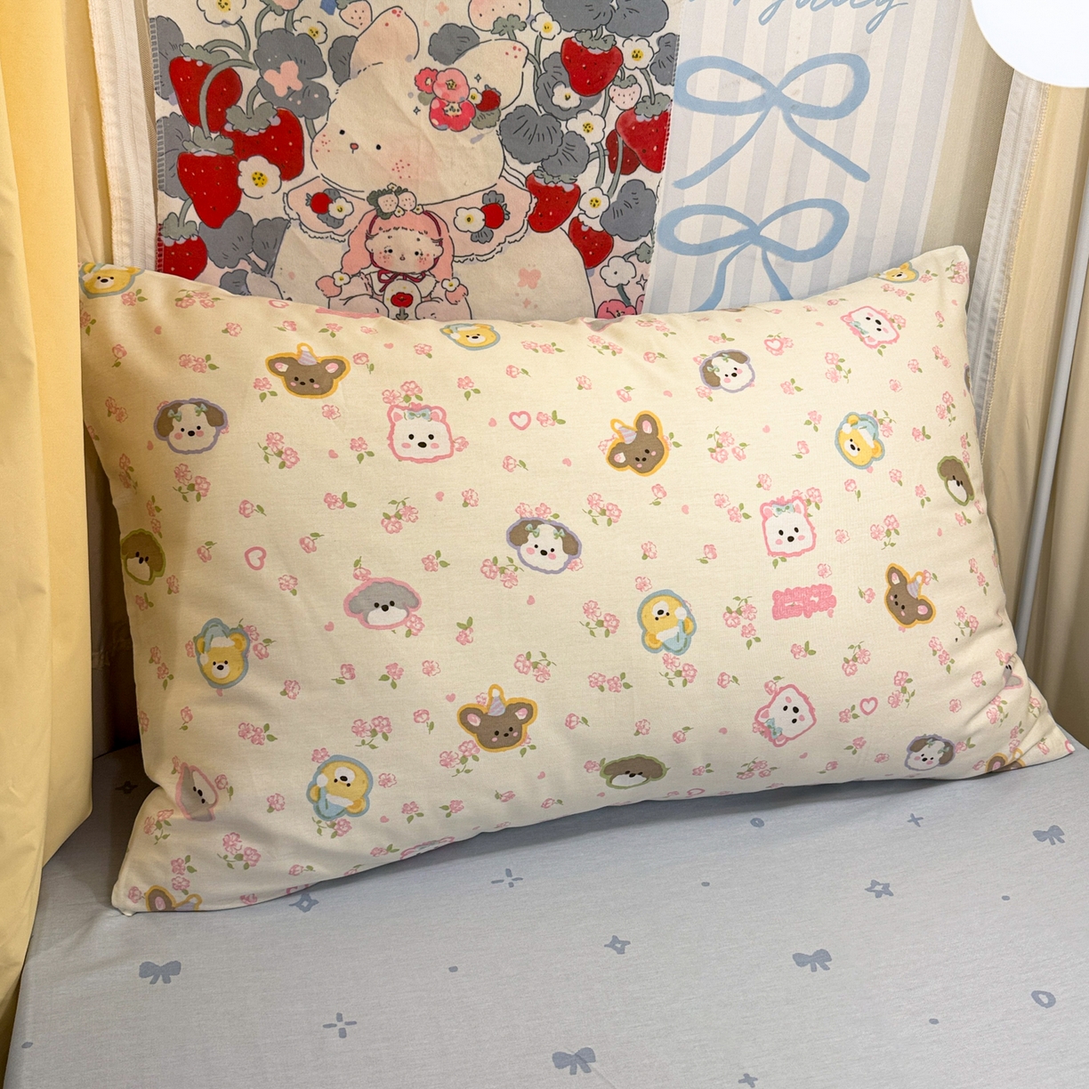 91家纺网 家纺一手货源 找家纺 简宜家居（朝初家纺） 2025新款全棉12868斜纹卡通花卉学生三件套四件套 萌友聚会