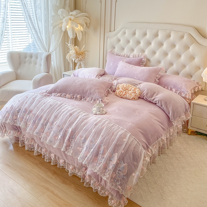 91家纺网 家纺一手货源 找家纺 网红馆（ck家纺） 2025新款牛奶绒刺绣四件套-蝴蝶纷飞系列 蝴蝶纷飞-紫