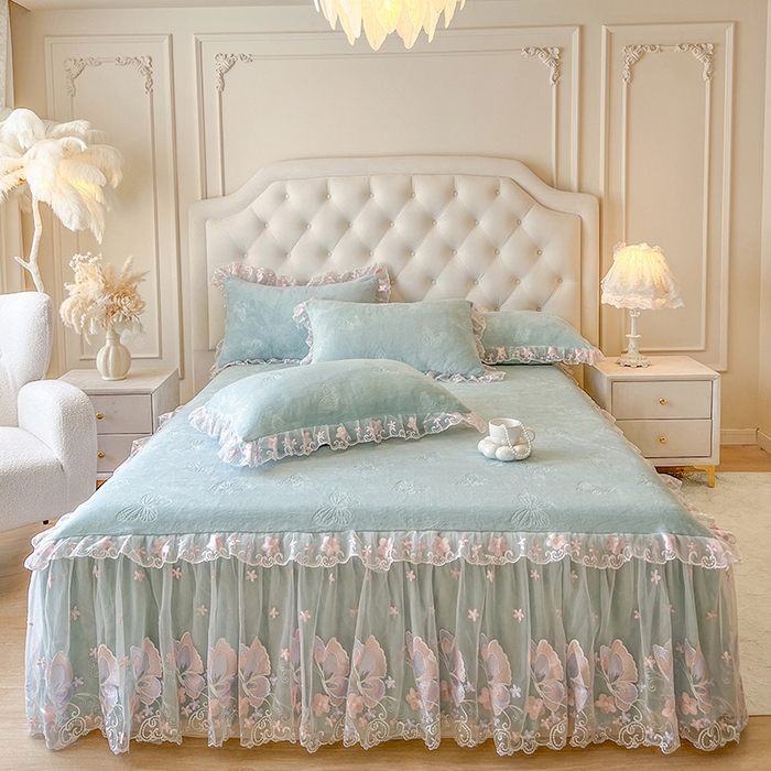 91家纺网 家纺一手货源 找家纺 网红馆（ck家纺） 2025新款牛奶绒刺绣单床裙 床裙单件-蝴蝶纷飞系列 蝴蝶纷飞-绿