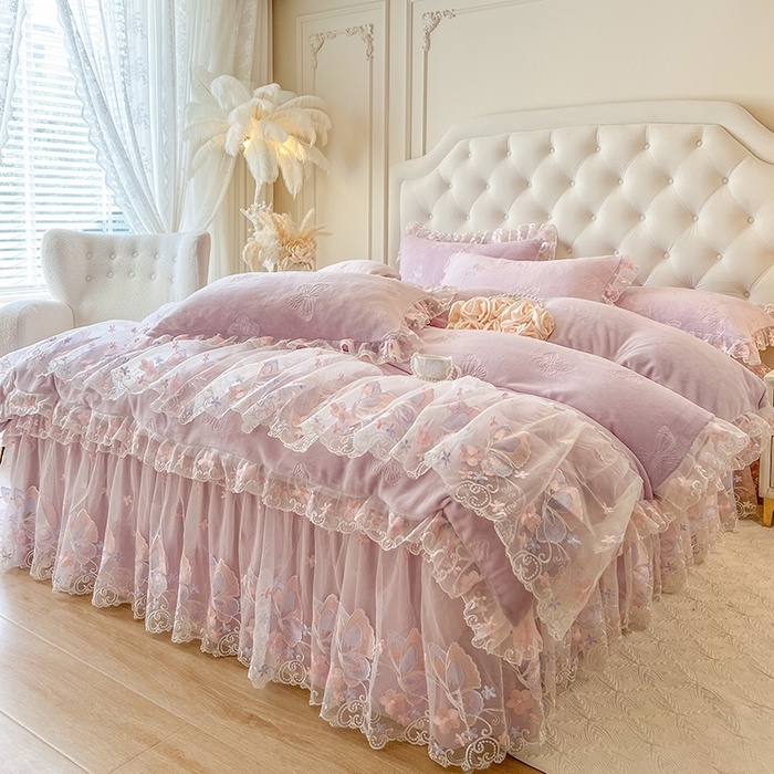 91家纺网 家纺一手货源 找家纺 网红馆（ck家纺） 2025新款牛奶绒刺绣单床裙 床裙单件-蝴蝶纷飞系列 蝴蝶纷飞-紫