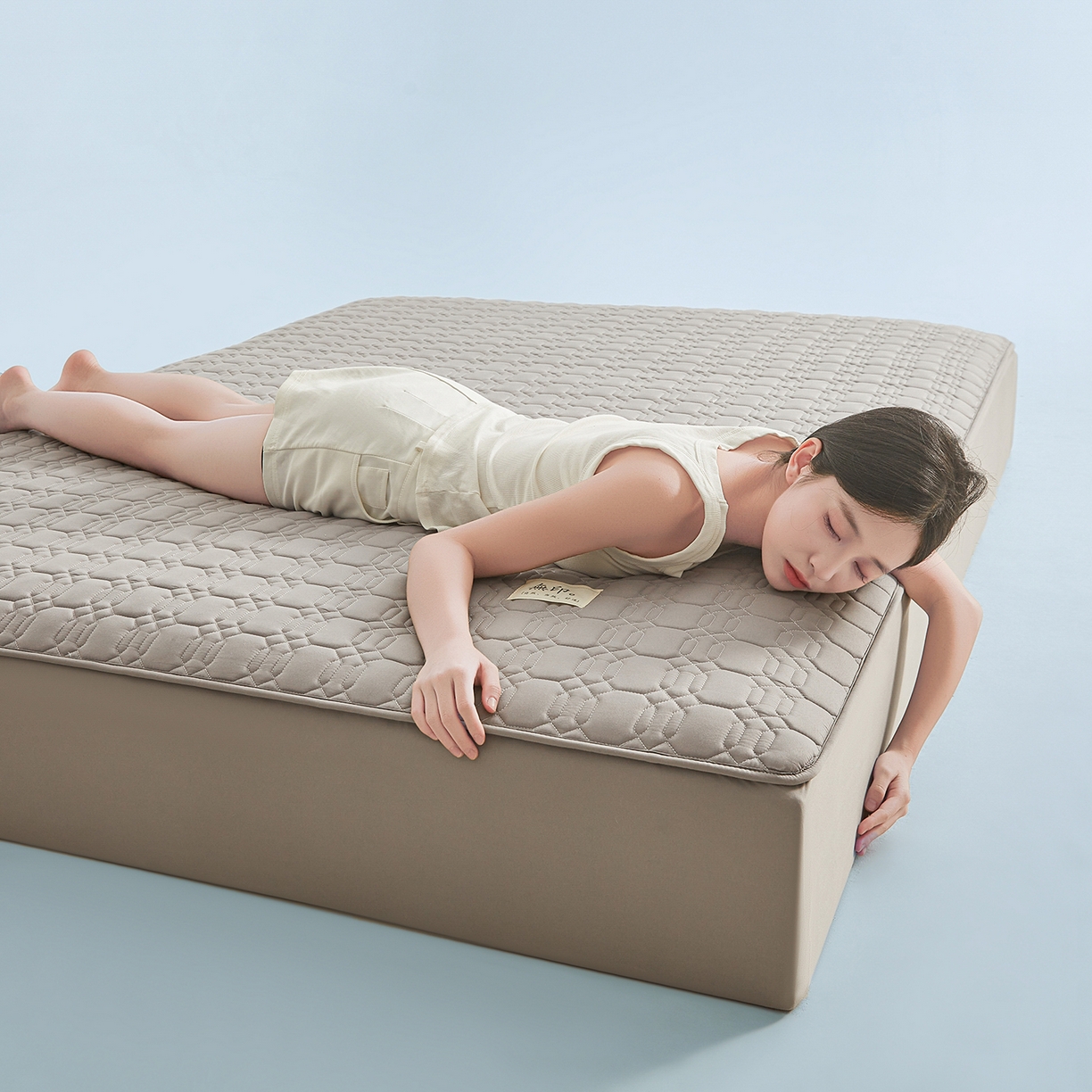 91家纺网 家纺一手货源 找家纺 曼陀罗 2025新款大豆纤维深睡床笠 月石灰