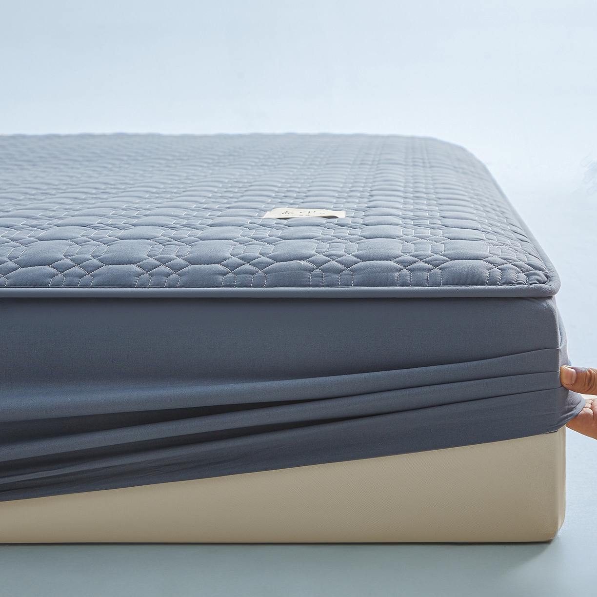 91家纺网 家纺一手货源 找家纺 曼陀罗 2025新款大豆纤维深睡床笠 静海蓝