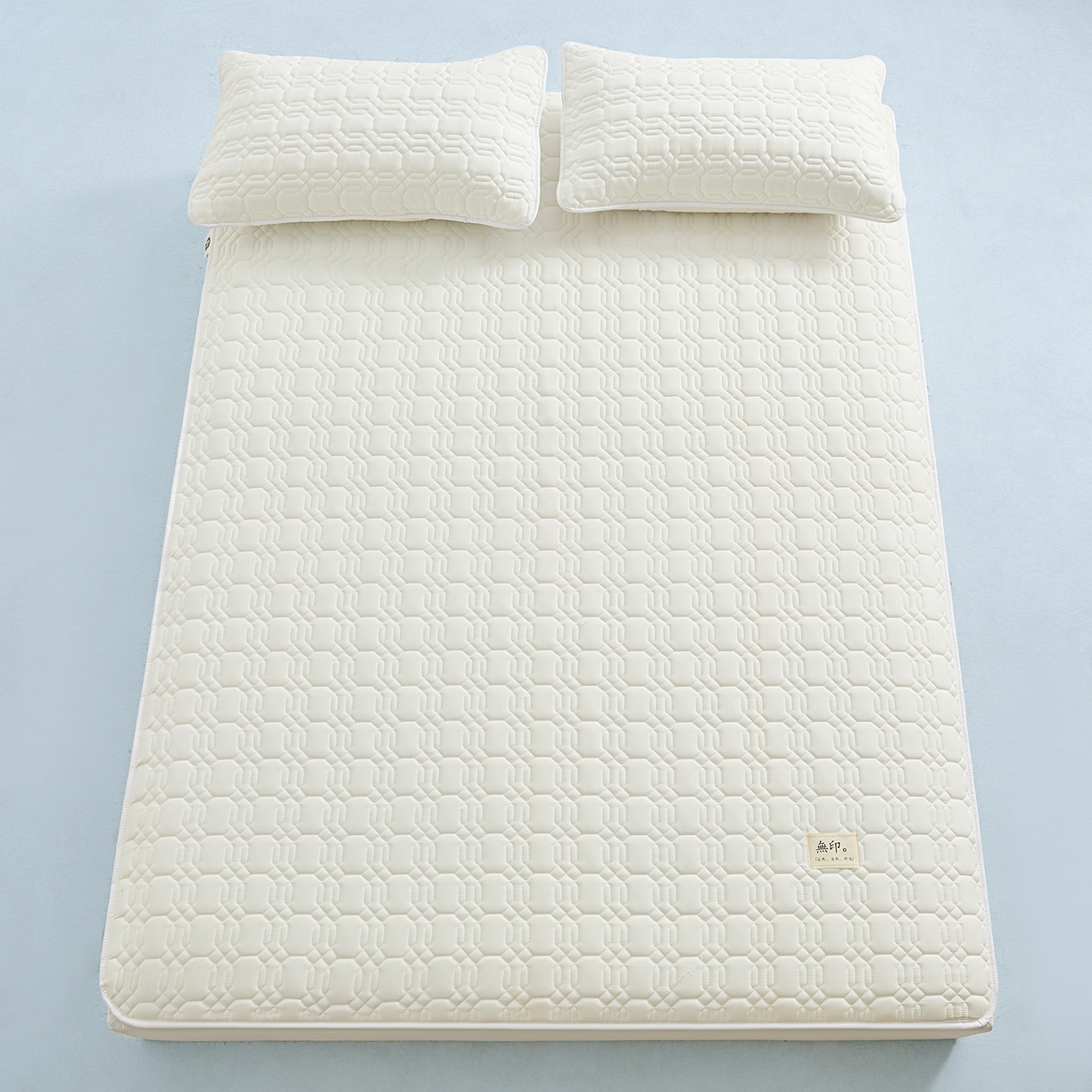 91家纺网 家纺一手货源 找家纺 曼陀罗 2025新款大豆纤维深睡床笠 天际白