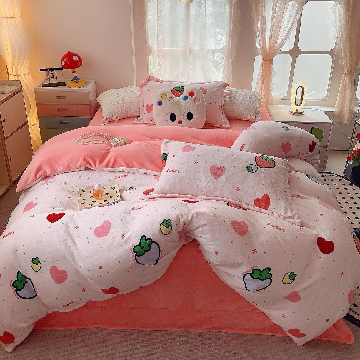 91家纺网 家纺一手货源 找家纺 （总）奈萝家纺 2025新款加厚小清新印花牛奶绒三件套四件套