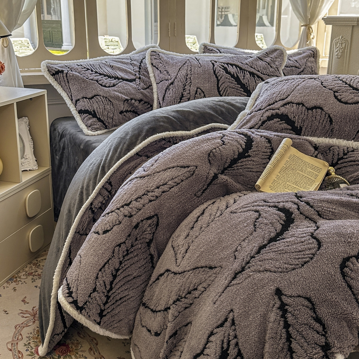 91家纺网 家纺一手货源 找家纺 新印象 2025新款阳离子绒牛奶绒保暖四件套 包边款阳离子绒-樊林深灰