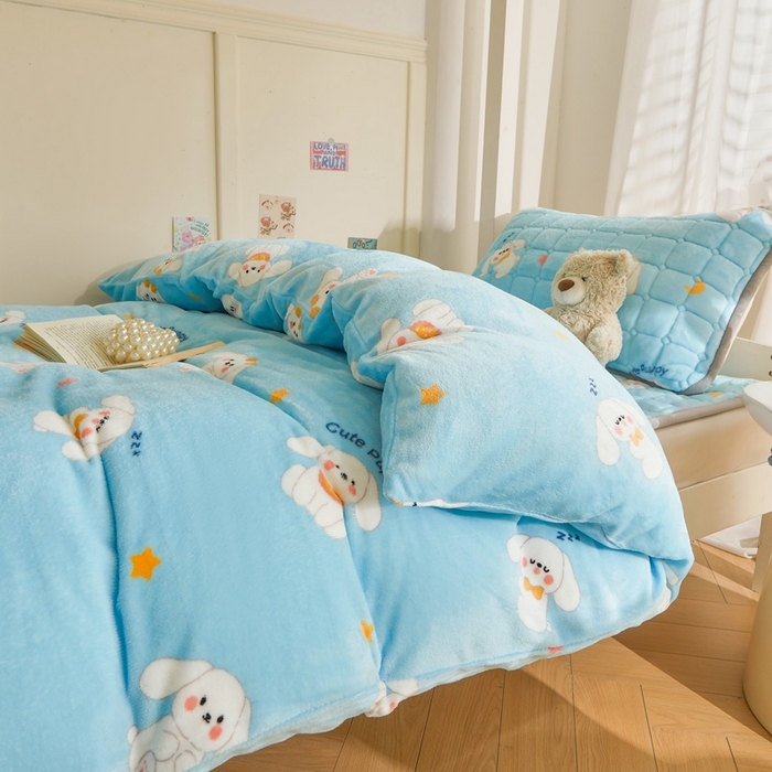 91家纺网 家纺一手货源 找家纺 （总）雅萱家纺 2025新款牛奶绒学生床垫三件套