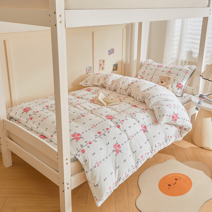 91家纺网 家纺一手货源 找家纺 （总）雅萱家纺 2025新款牛奶绒学生床垫三件套