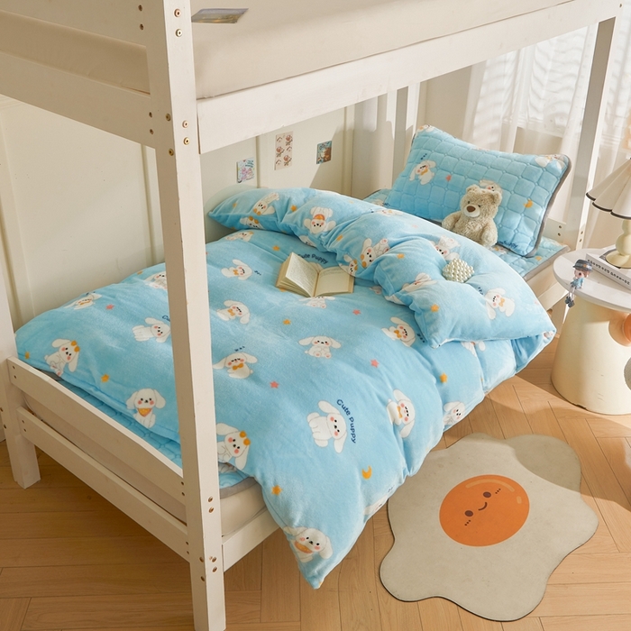 91家纺网 家纺一手货源 找家纺 雅萱家纺 2025新款牛奶绒学生床垫三件套 牛奶绒床垫三件套-大耳狗狗