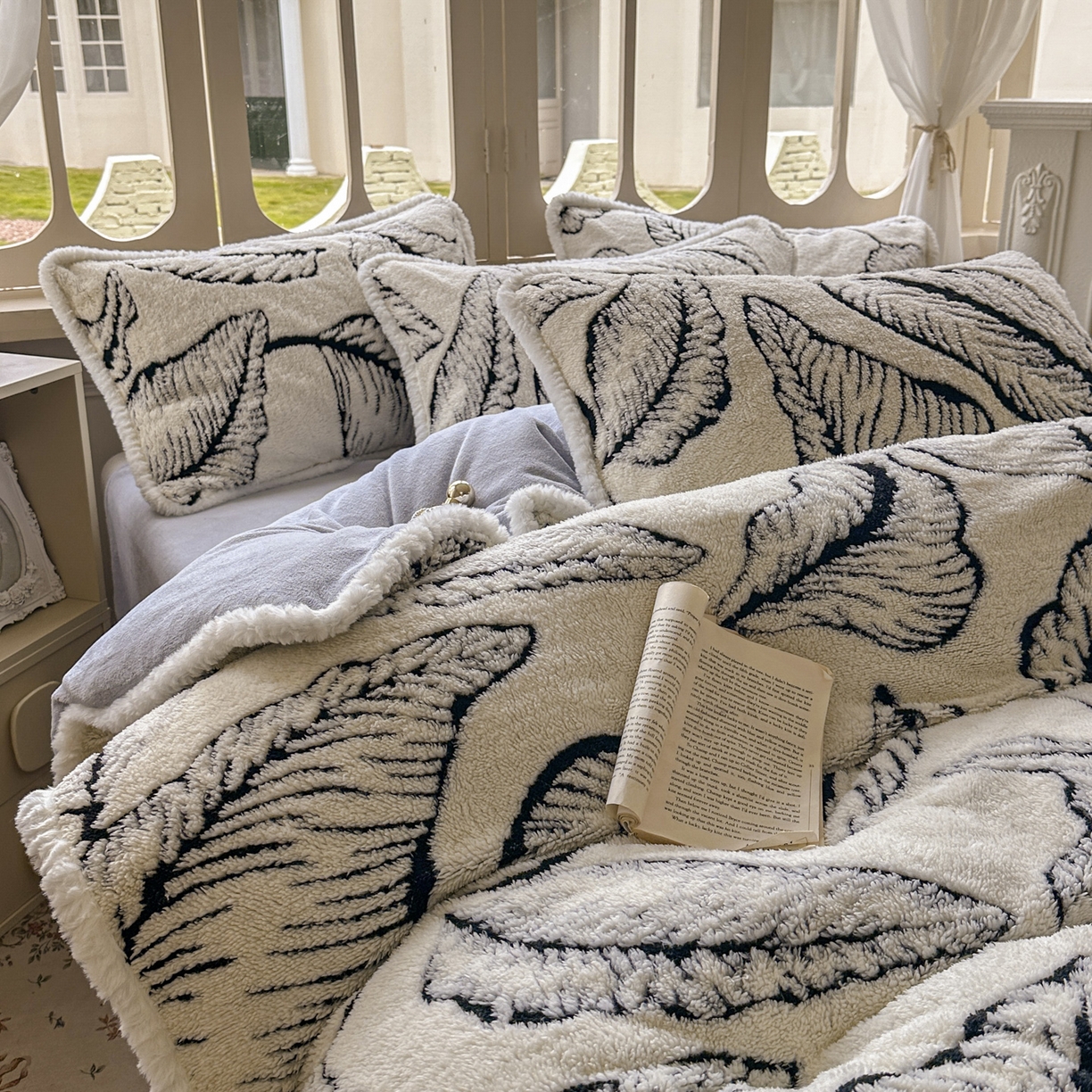 91家纺网 家纺一手货源 找家纺 新印象 2025新款阳离子绒牛奶绒保暖四件套 包边款阳离子绒-樊林米色