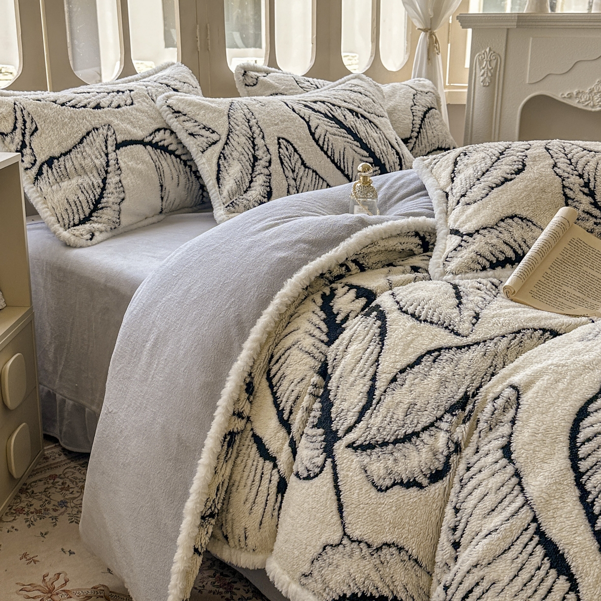 91家纺网 家纺一手货源 找家纺 新印象 2025新款阳离子绒牛奶绒保暖四件套 包边款阳离子绒-樊林米色