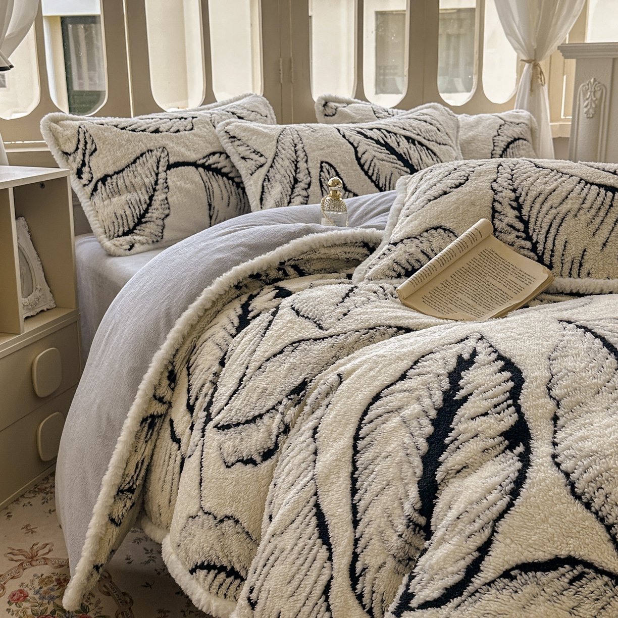 91家纺网 家纺一手货源 找家纺 新印象 2025新款阳离子绒牛奶绒保暖四件套 包边款阳离子绒-樊林米色