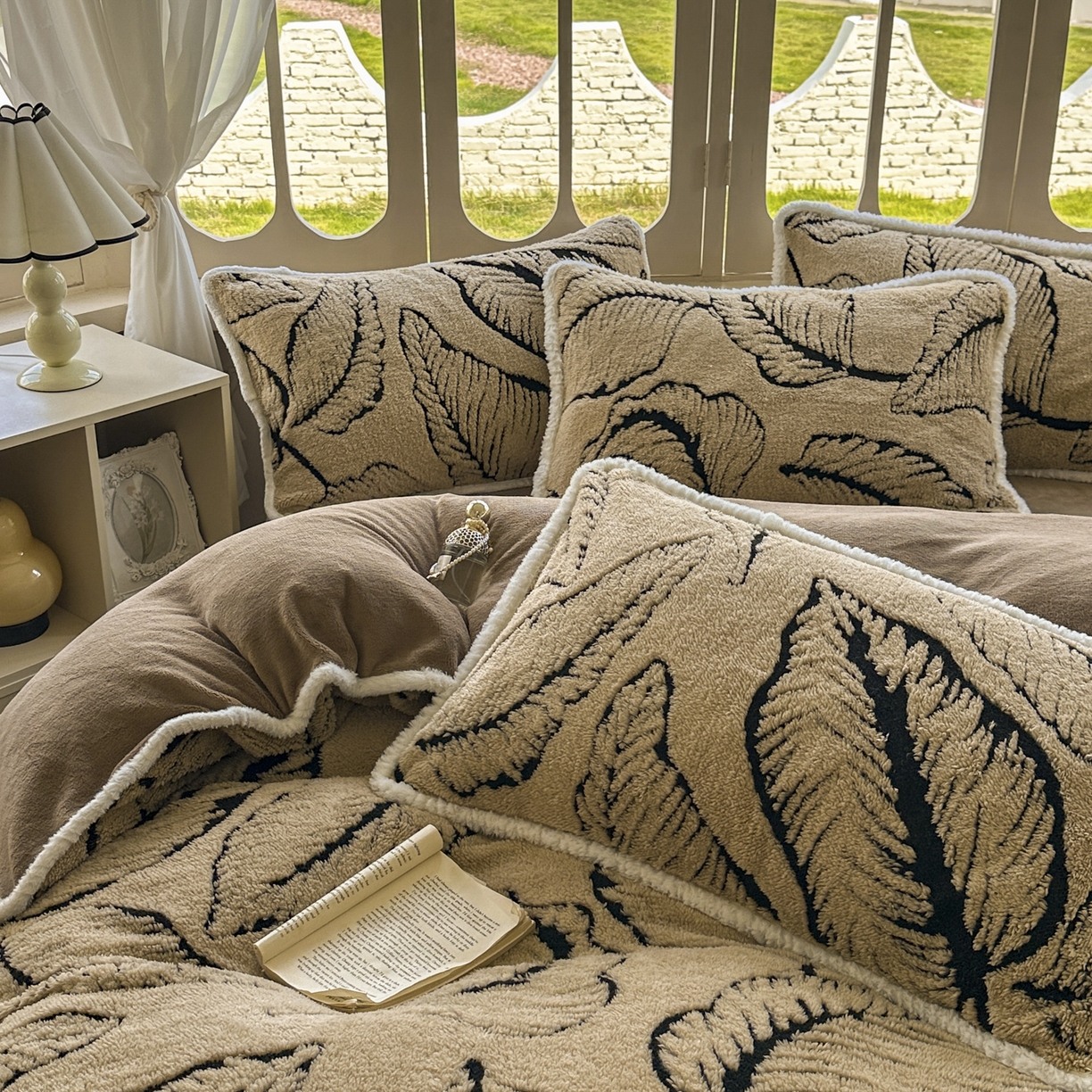 91家纺网 家纺一手货源 找家纺 新印象 2025新款阳离子绒牛奶绒保暖四件套 包边款阳离子绒 -樊林驼