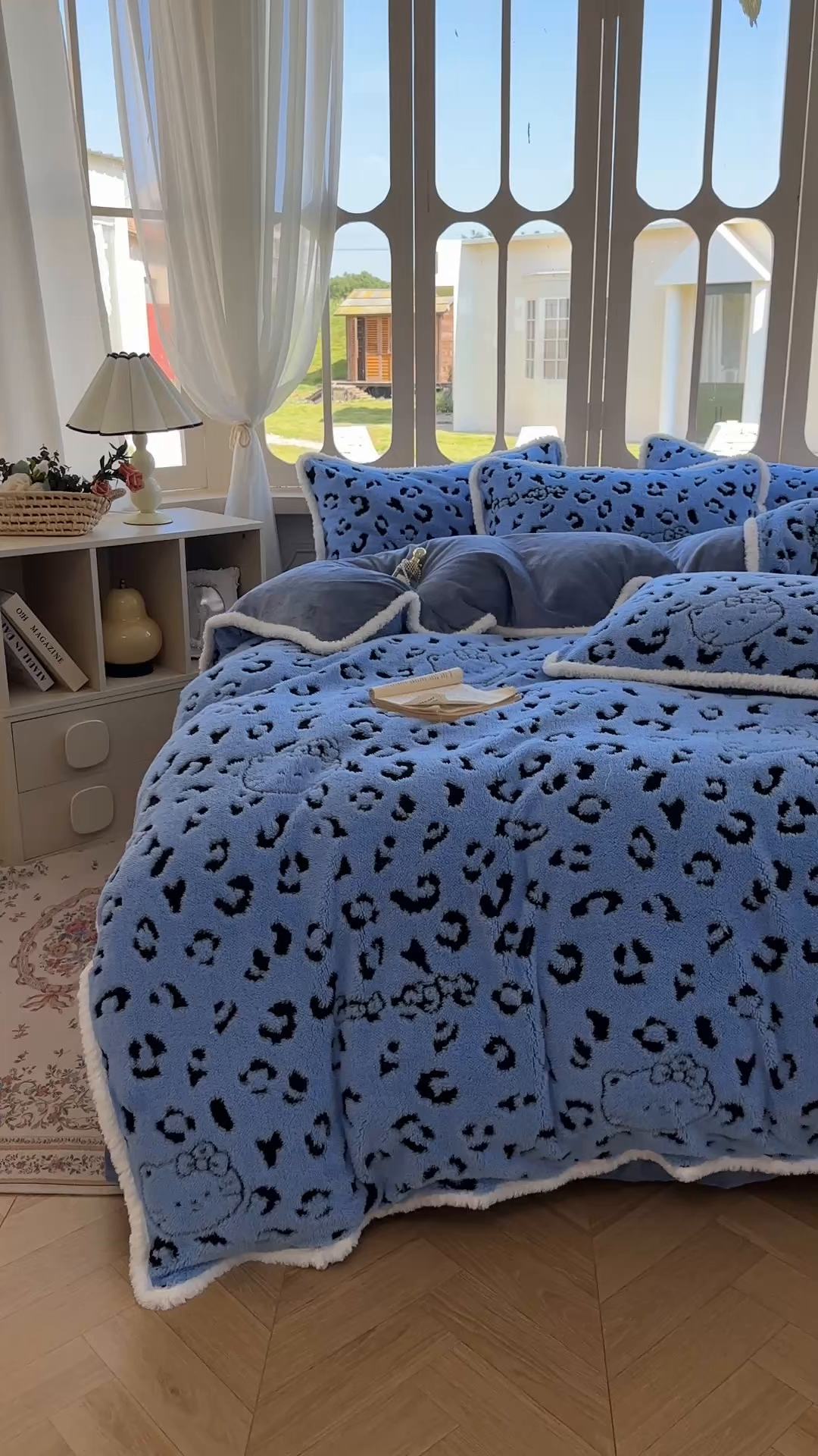91家纺网 家纺一手货源 找家纺 新印象 2025新款阳离子绒牛奶绒保暖四件套 包边款阳离子绒-斑豹蓝