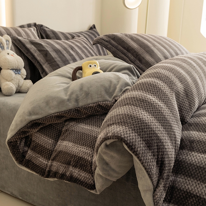 91家纺网 家纺一手货源 找家纺 倾慕家纺 2026新款立体菠萝格印花单枕套 个性灰