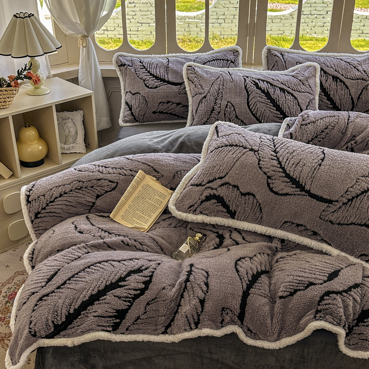 91家纺网 家纺一手货源 找家纺 新印象 2025新款阳离子绒牛奶绒保暖四件套 包边款阳离子绒-樊林深灰