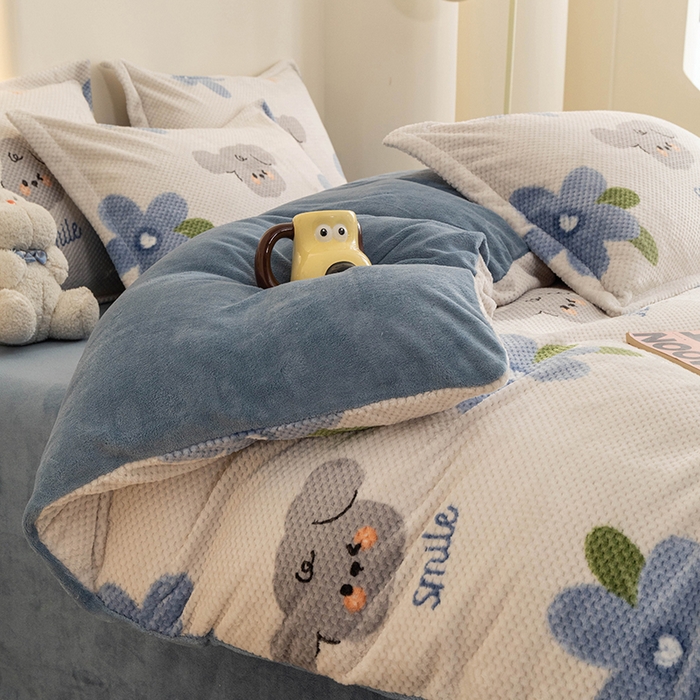 91家纺网 家纺一手货源 找家纺 倾慕家纺 2026新款立体菠萝格印花单枕套 考拉狗