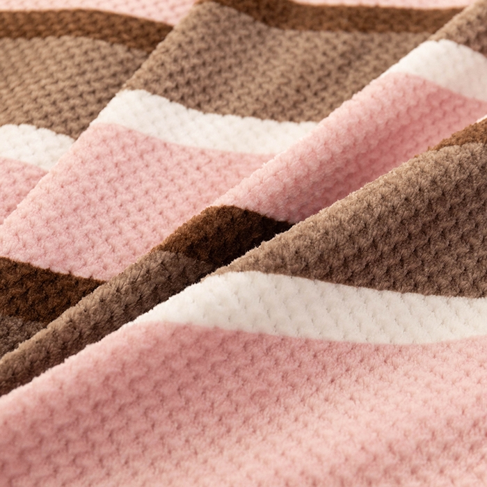 91家纺网 家纺一手货源 找家纺 倾慕家纺 2026新款立体菠萝格印花单枕套 自由粉