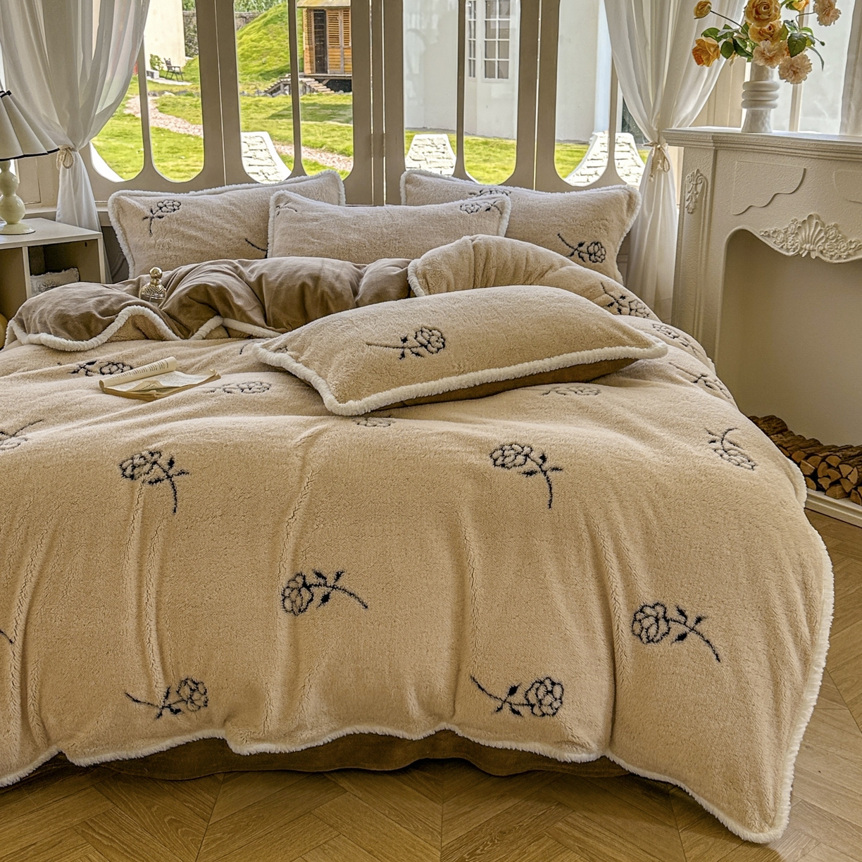 91家纺网 家纺一手货源 找家纺 新印象 2025新款阳离子绒牛奶绒保暖四件套 包边款阳离子绒-赫本