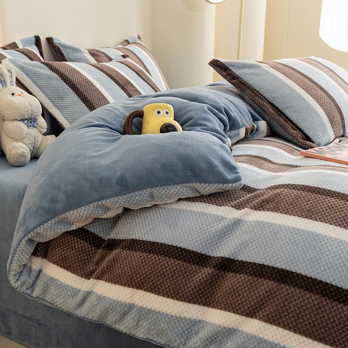 91家纺网 家纺一手货源 找家纺 倾慕家纺 2026新款立体菠萝格印花单枕套 自由蓝