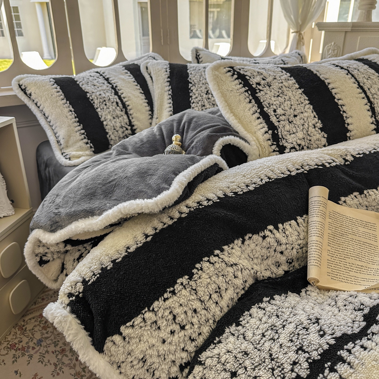 91家纺网 家纺一手货源 找家纺 新印象 2025新款阳离子绒牛奶绒保暖四件套 包边款阳离子绒-里维斯