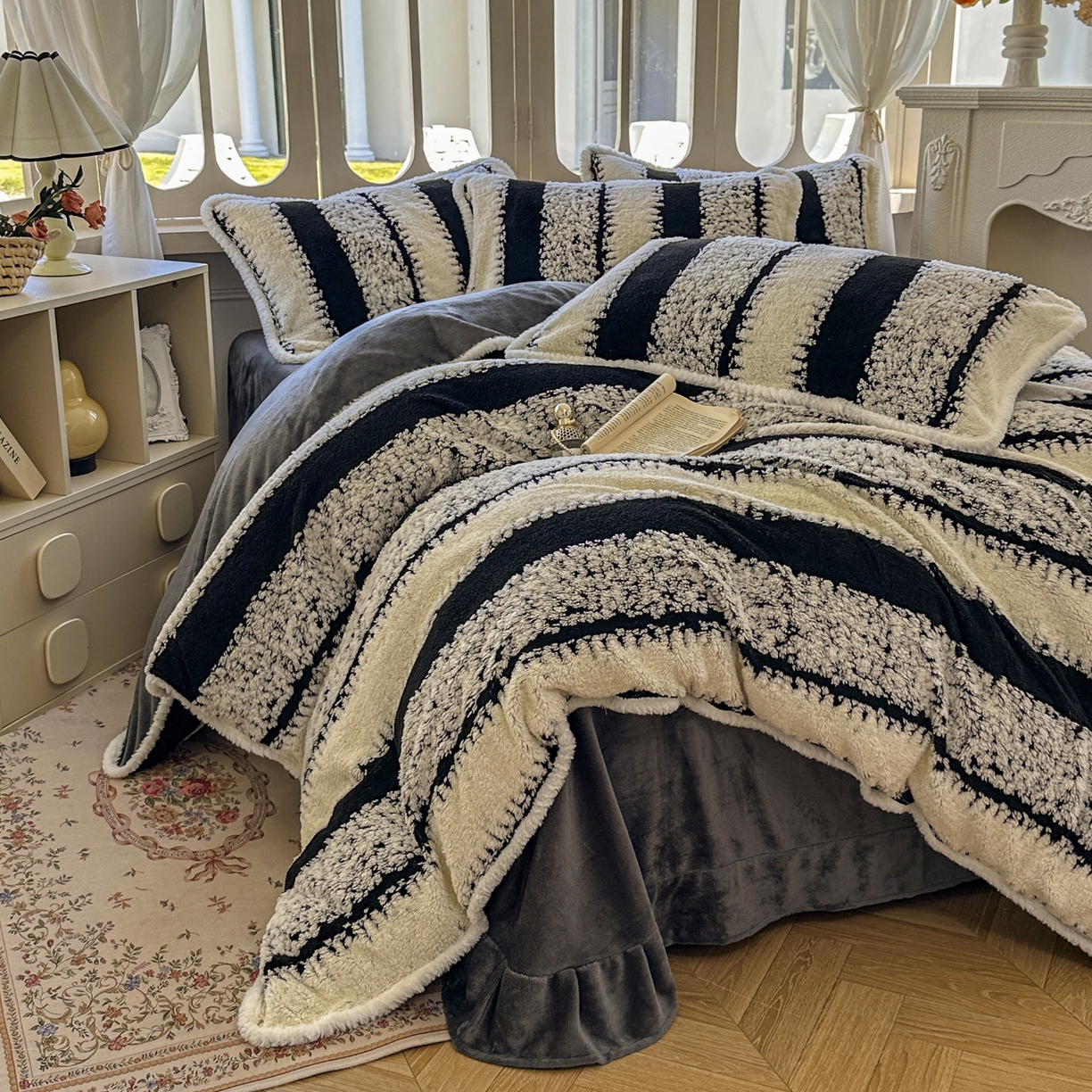 91家纺网 家纺一手货源 找家纺 新印象 2025新款阳离子绒牛奶绒保暖四件套 包边款阳离子绒-里维斯