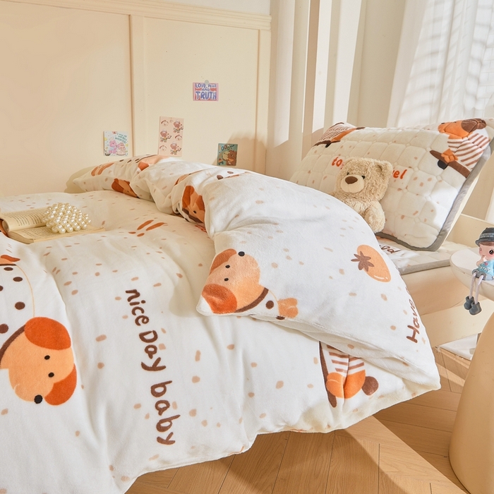 91家纺网 家纺一手货源 找家纺 雅萱家纺 2025新款牛奶绒学生床垫三件套 牛奶绒床垫三件套-滑板狗狗