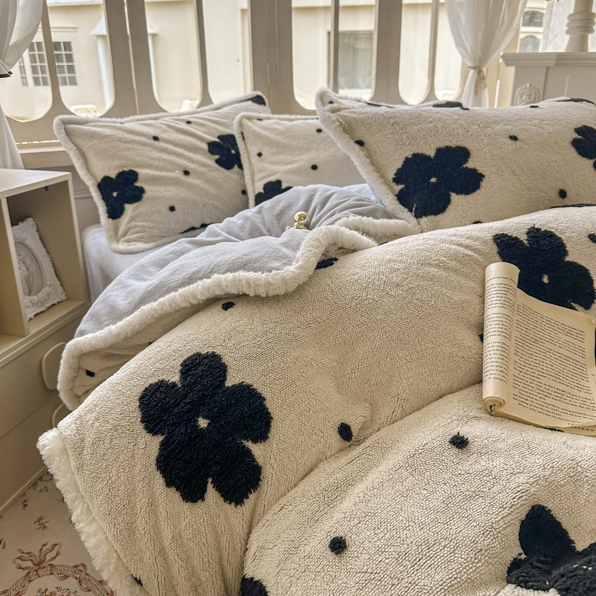 91家纺网 家纺一手货源 找家纺 新印象 2025新款阳离子绒牛奶绒保暖四件套 包边款阳离子绒-慕朵