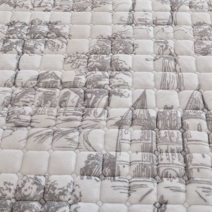 91家纺网 家纺一手货源 找家纺 雅萱家纺 2025新款牛奶绒学生床垫三件套 牛奶绒床垫三件套-水墨城堡灰