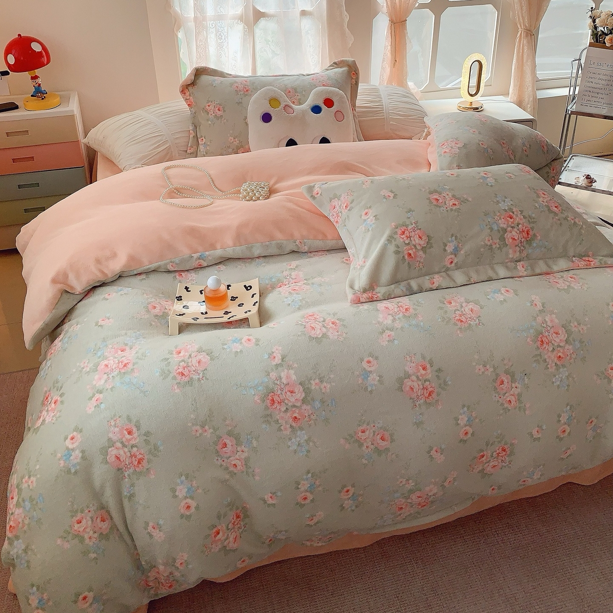 91家纺网 家纺一手货源 找家纺 奈萝家纺 2025新款加厚小清新印花牛奶绒三件套四件套 茉莉