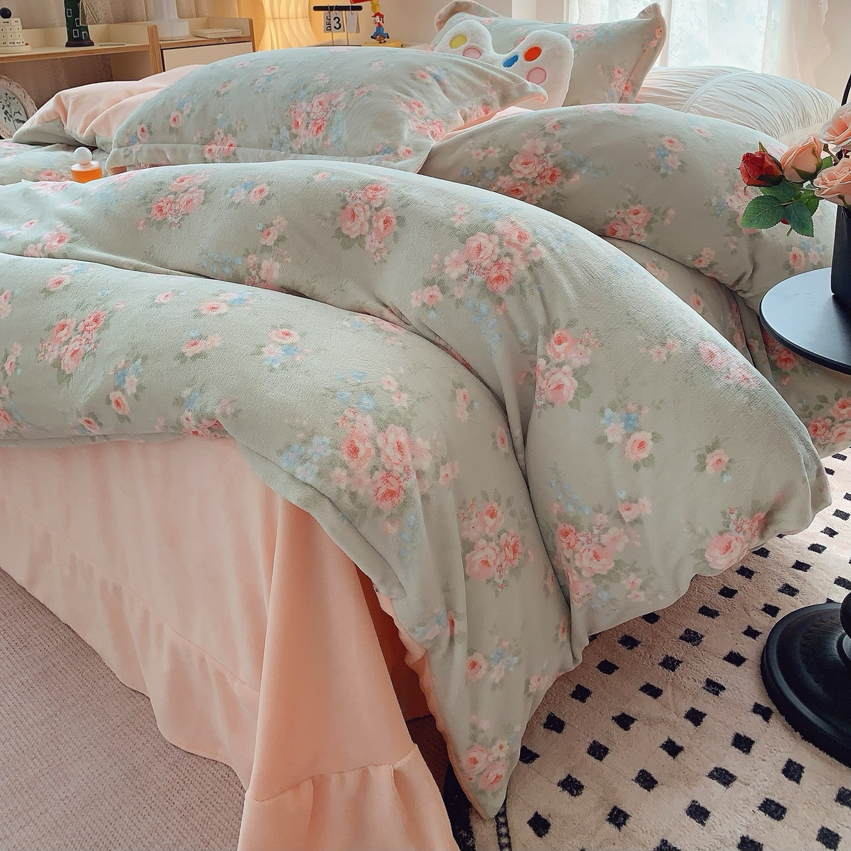 91家纺网 家纺一手货源 找家纺 奈萝家纺 2025新款加厚小清新印花牛奶绒三件套四件套 茉莉