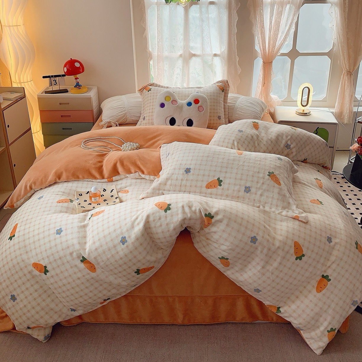 91家纺网 家纺一手货源 找家纺 奈萝家纺 2025新款加厚小清新印花牛奶绒三件套四件套 甜心萝卜