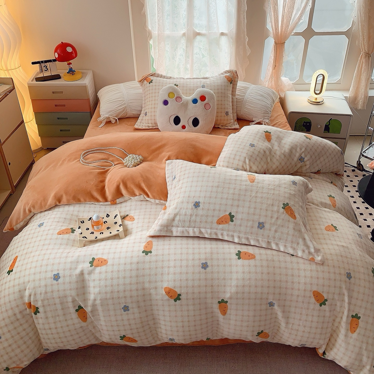 91家纺网 家纺一手货源 找家纺 奈萝家纺 2025新款加厚小清新印花牛奶绒三件套四件套 甜心萝卜