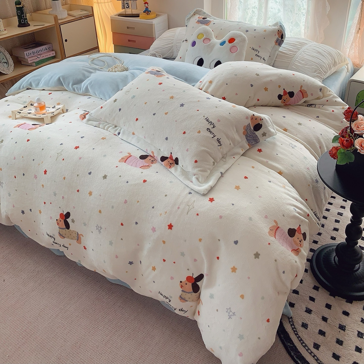 91家纺网 家纺一手货源 找家纺 奈萝家纺 2025新款加厚小清新印花牛奶绒三件套四件套 童趣星海