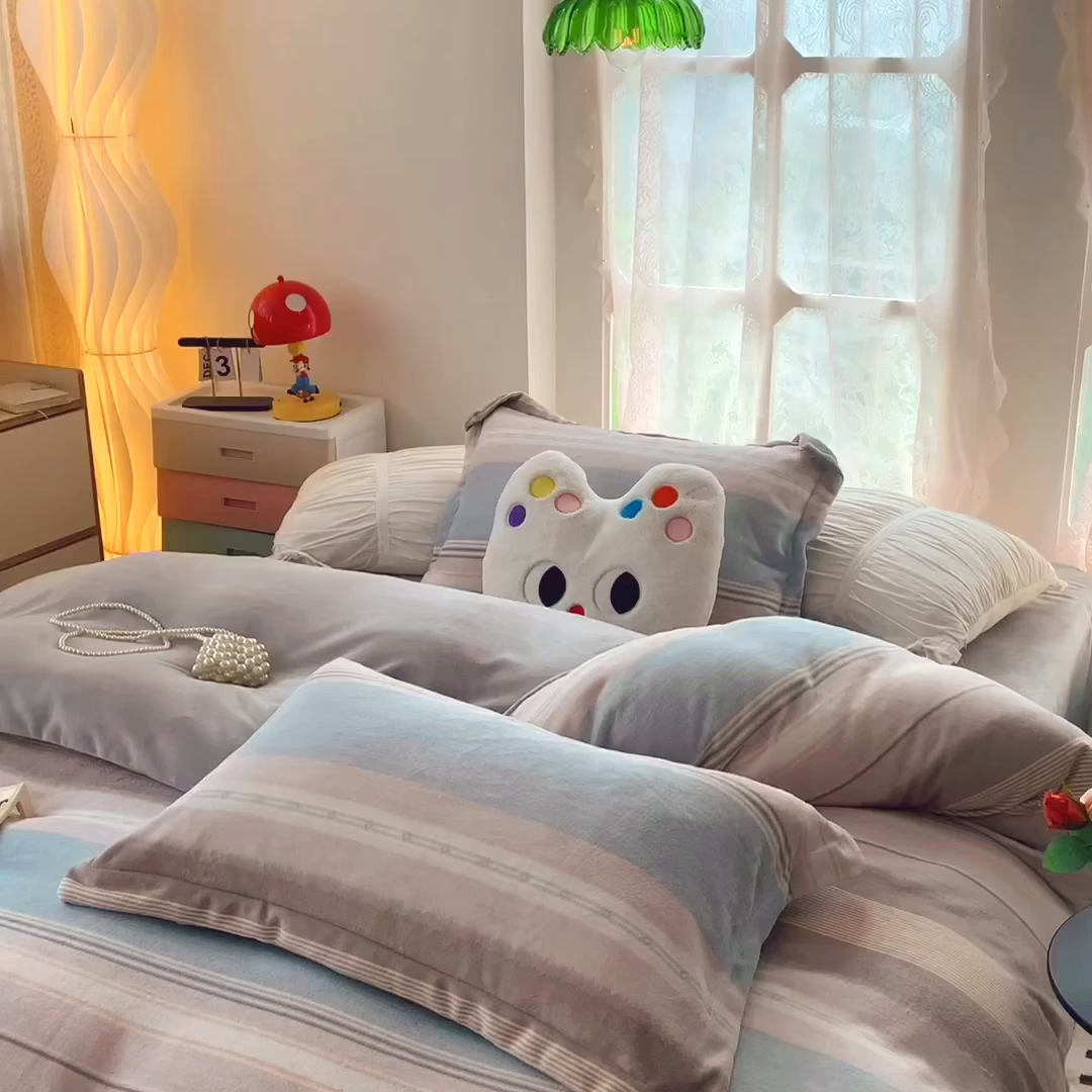 91家纺网 家纺一手货源 找家纺 奈萝家纺 2025新款加厚小清新印花牛奶绒三件套四件套 英伦之旅