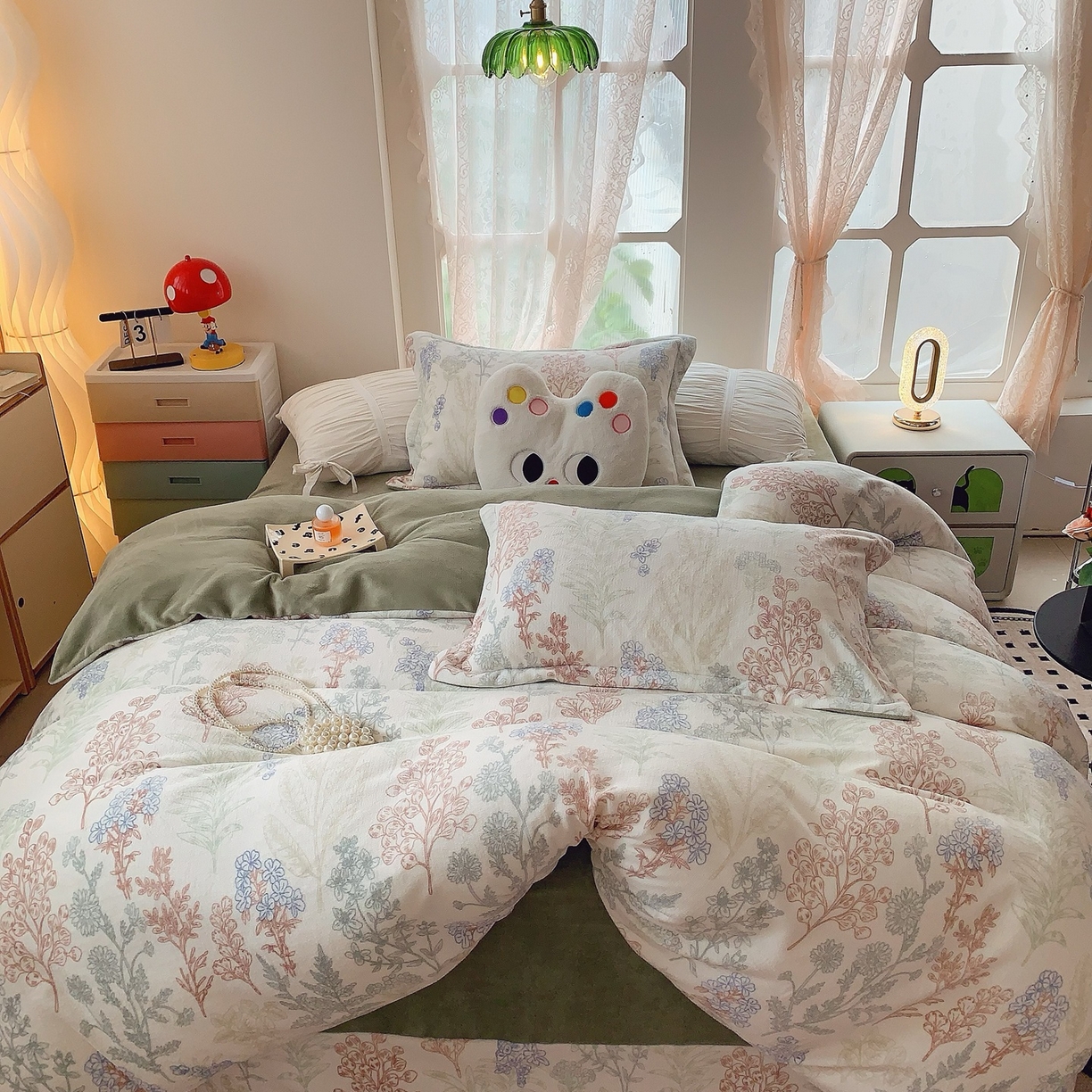 91家纺网 家纺一手货源 找家纺 奈萝家纺 2025新款加厚小清新印花牛奶绒三件套四件套 幽兰花谷