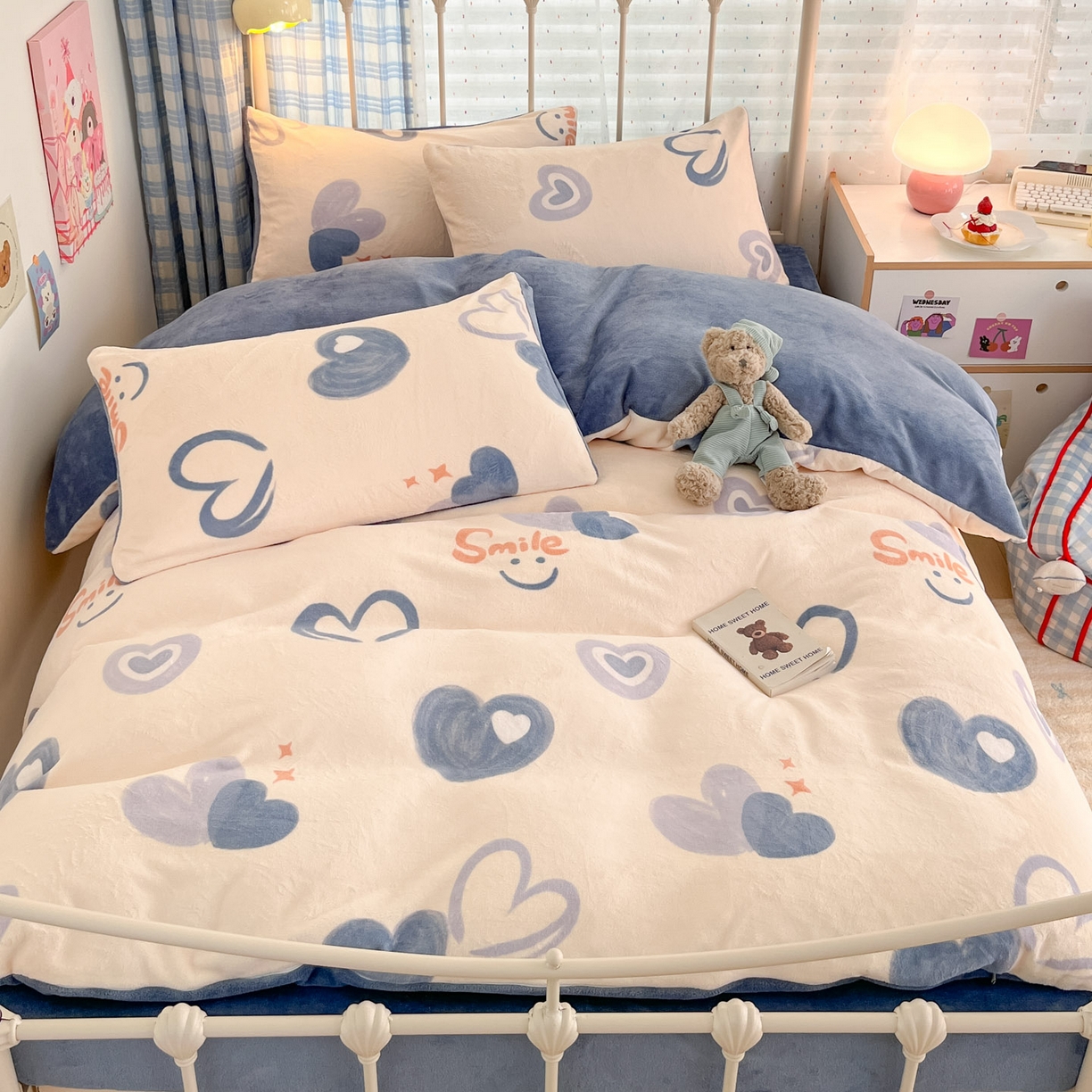 91家纺网 家纺一手货源 找家纺 梦洋家纺 2025新款软fufu加厚保暖可爱系牛奶绒宿舍床套件系列 蜡笔心