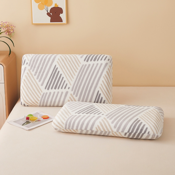 91家纺网 家纺一手货源 找家纺 （总）翎盈家纺 2025新款牛奶绒深睡枕专用枕套面包记忆枕枕头套