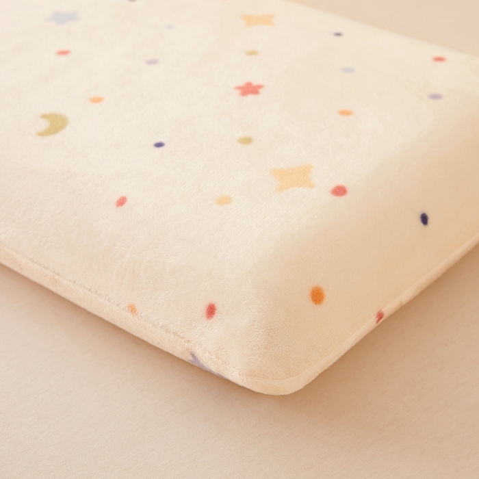 91家纺网 家纺一手货源 找家纺 翎盈家纺 2025新款牛奶绒深睡枕专用枕套面包记忆枕枕头套 童话星空