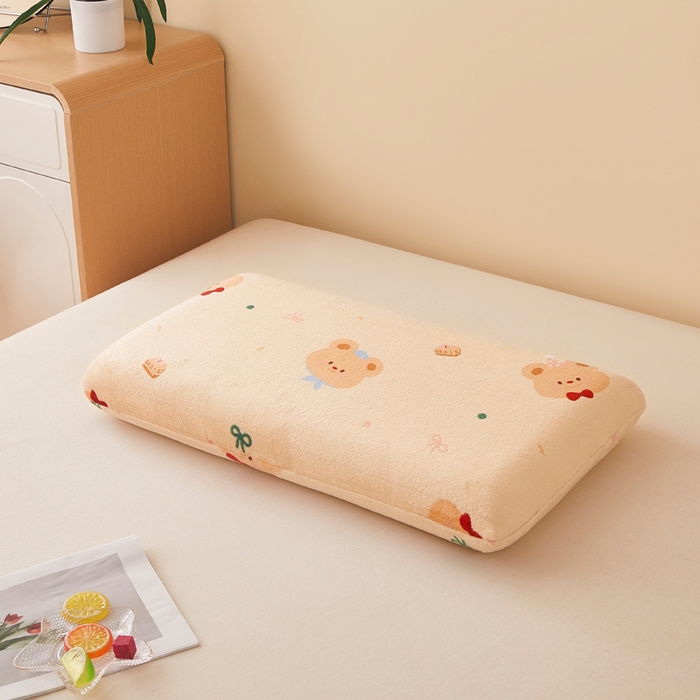 91家纺网 家纺一手货源 找家纺 翎盈家纺 2025新款牛奶绒深睡枕专用枕套面包记忆枕枕头套 黄油小熊