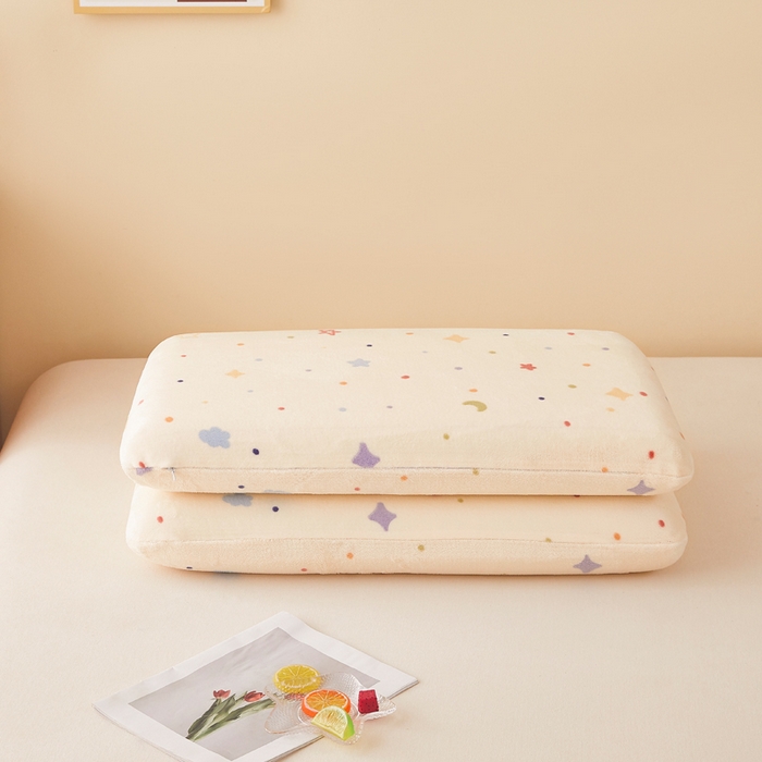 91家纺网 家纺一手货源 找家纺 翎盈家纺 2025新款牛奶绒深睡枕专用枕套面包记忆枕枕头套 童话星空