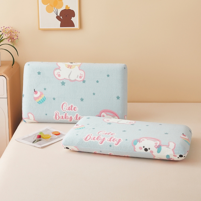 91家纺网 家纺一手货源 找家纺 翎盈家纺 2025新款牛奶绒深睡枕专用枕套面包记忆枕枕头套 比尔狗蓝