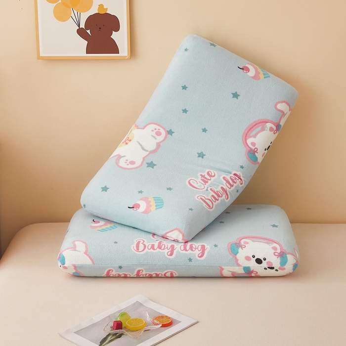 91家纺网 家纺一手货源 找家纺 翎盈家纺 2025新款牛奶绒深睡枕专用枕套面包记忆枕枕头套 比尔狗蓝