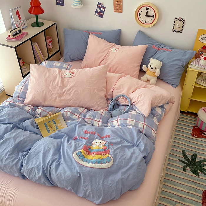 91家纺网 家纺一手货源 找家纺 彩韵家纺 2025新款水洗棉毛巾绣可爱猫咪系列 蛋糕凯蒂